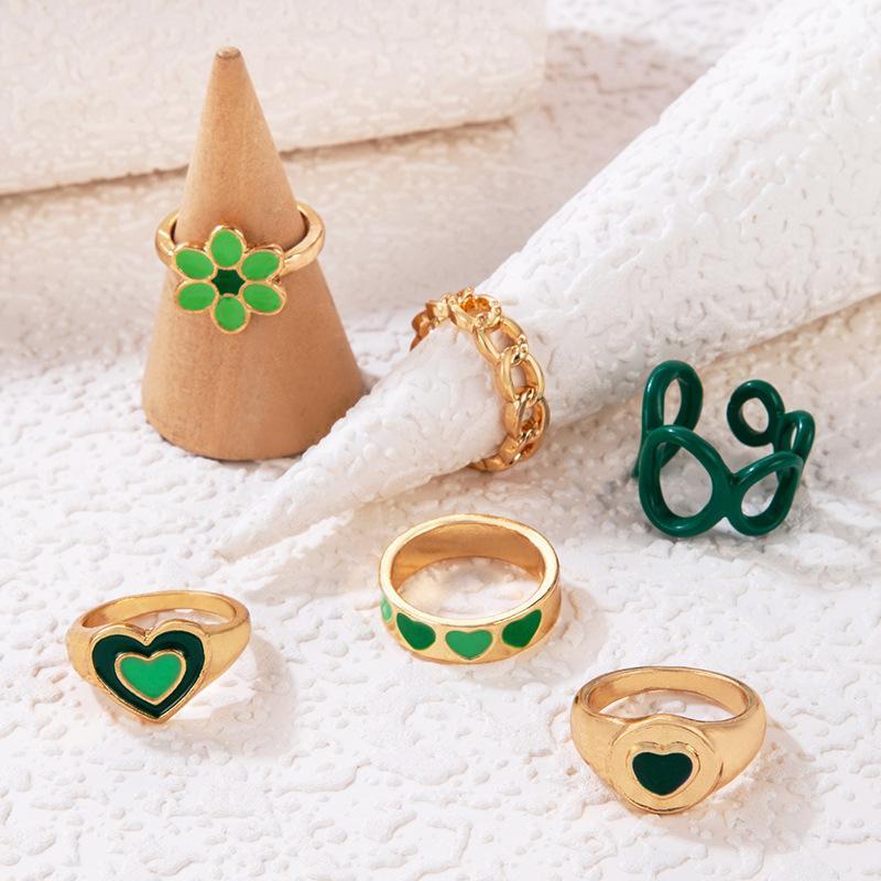 Radiant Daisy Ring Set – 6 Pcs