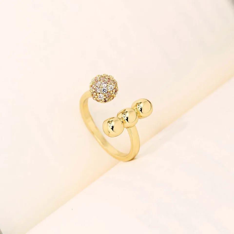 Luxe Circle Ball Ring