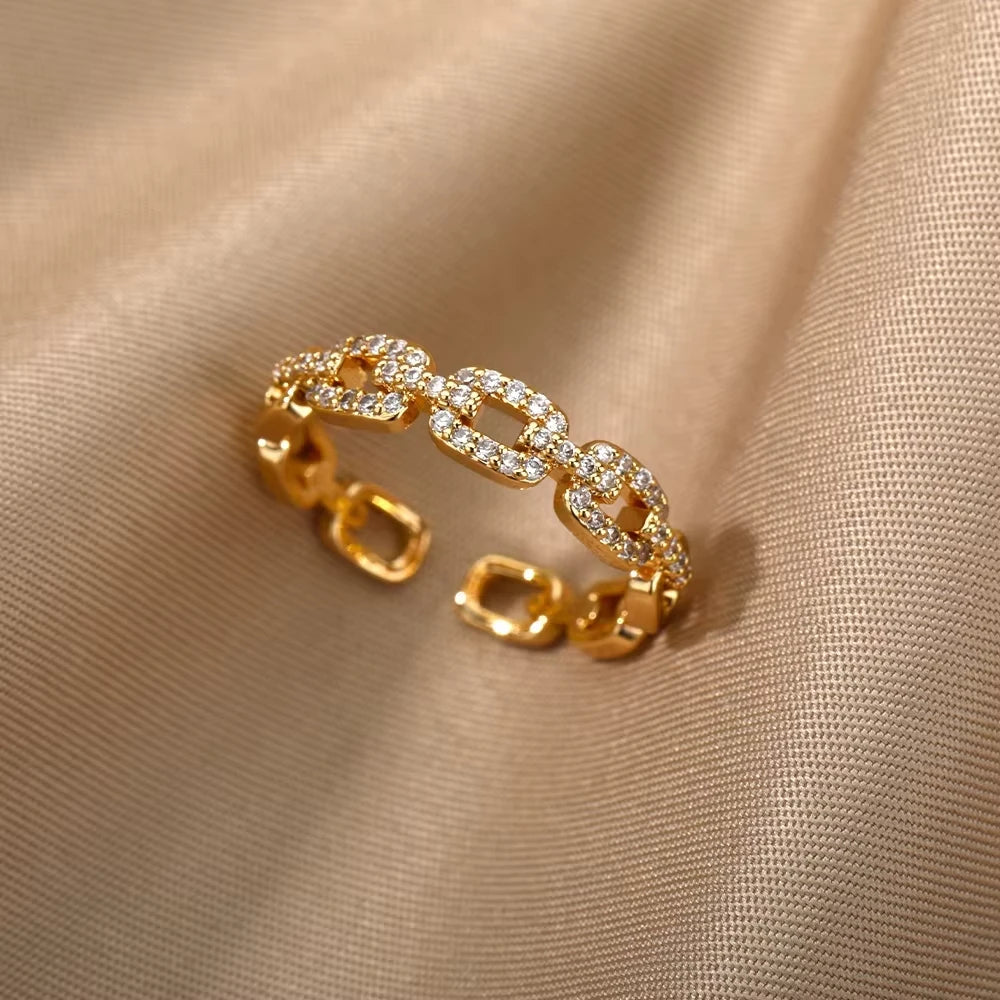 Luxe Heart Golden Hug Minimalist Adjustable Rings