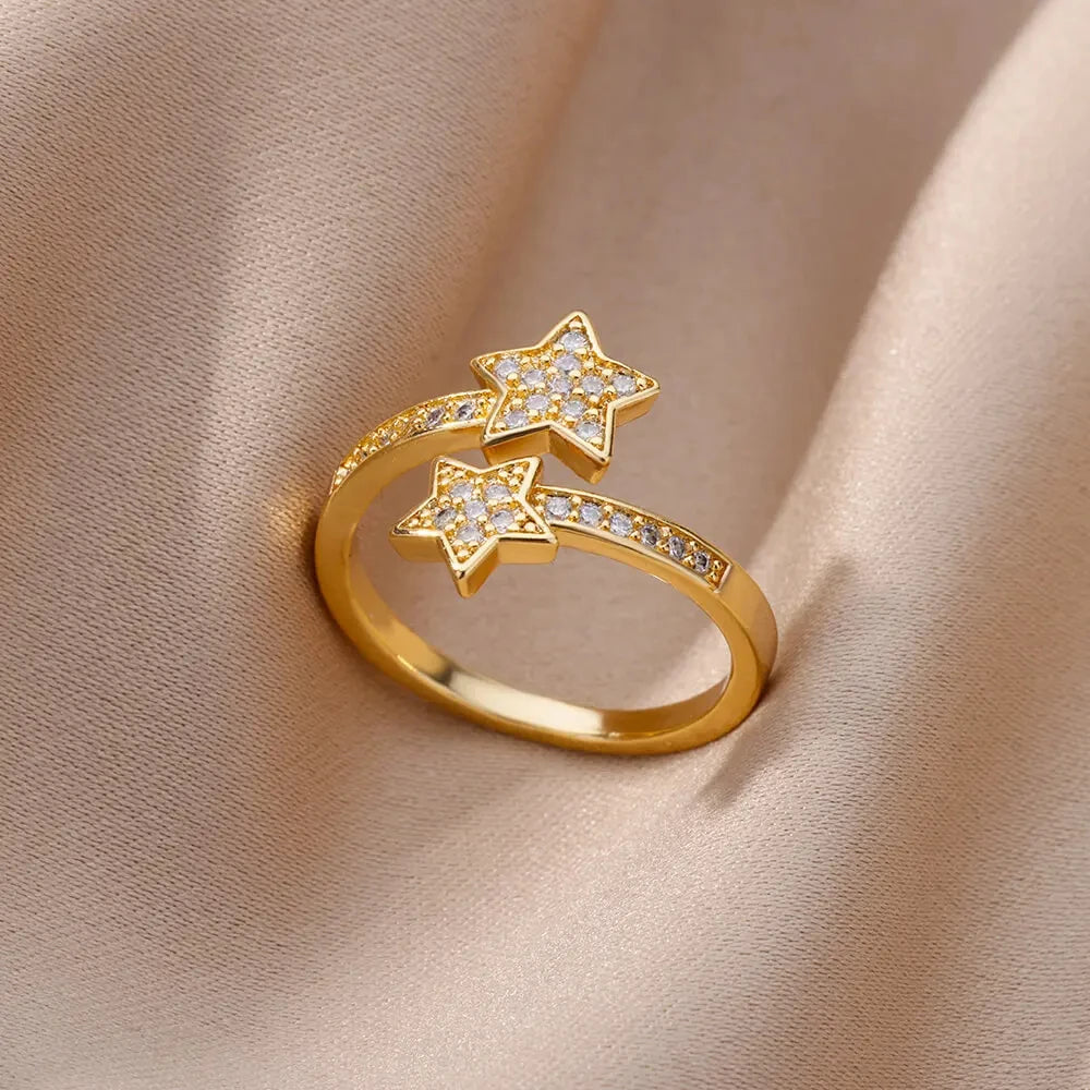 Luxe Heart Golden Hug Minimalist Adjustable Rings