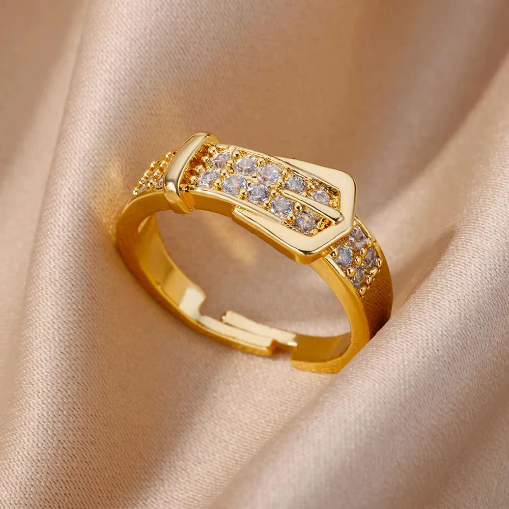 Luxe Heart Golden Hug Minimalist Adjustable Rings
